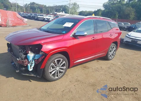 2018 GMC Terrain Denali z USA, uszkodzony, nr VIN 3GKALSEX0JL306167